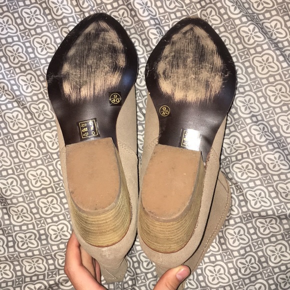 chinese laundry lace booties